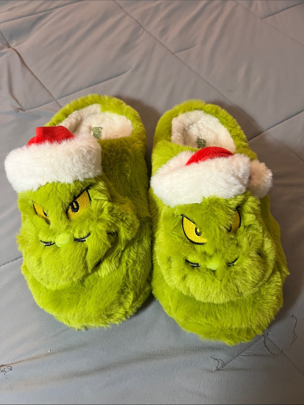 Grinch Plush Holiday Slippers in Bright Green